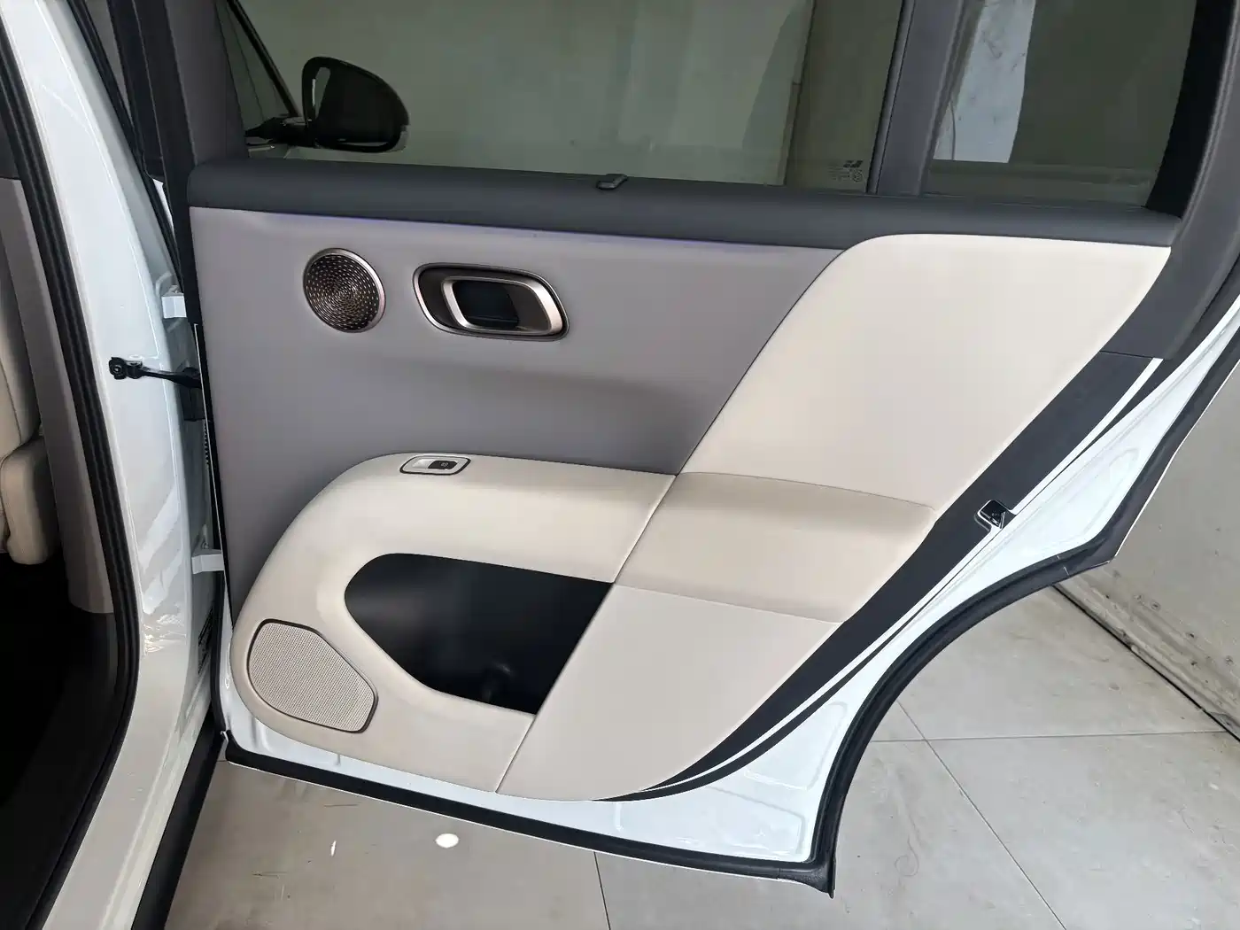 Li Auto i6 2025 2025 2WD Base Model