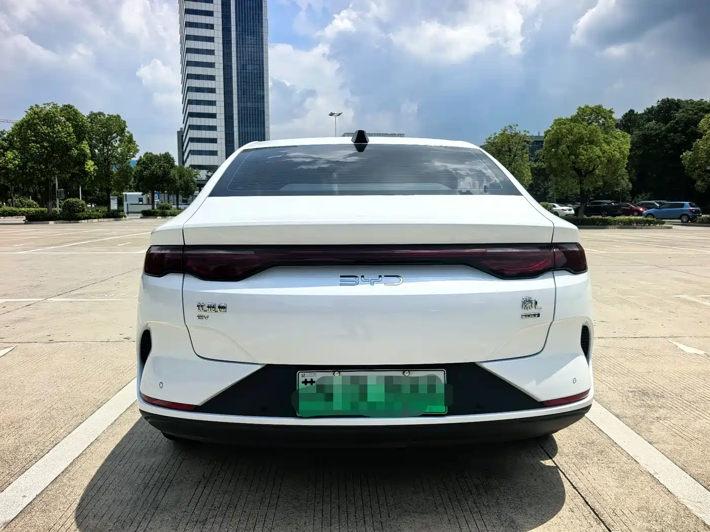 BYD Qin L 2025 2025 EV 470KM Leading Edition