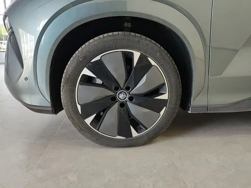 BYD Tang L 2025 DM 175KM Drone Player Edition фото 23