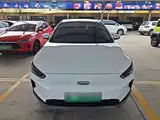 Фото 3 - Geely Geometry C