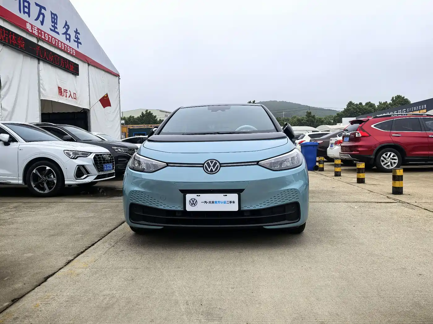 Volkswagen ID.3 2025 Facelift Smart Outstanding Edition фото 2