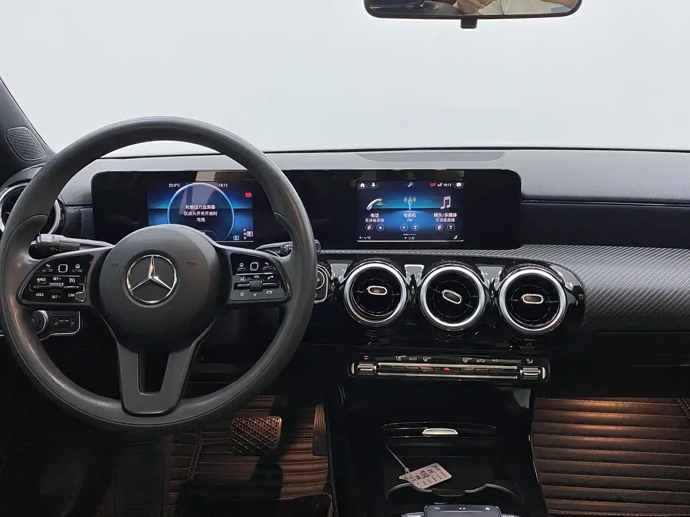 Mercedes-Benz A-Class 2022 A 180 L Sport Sedan фото 11