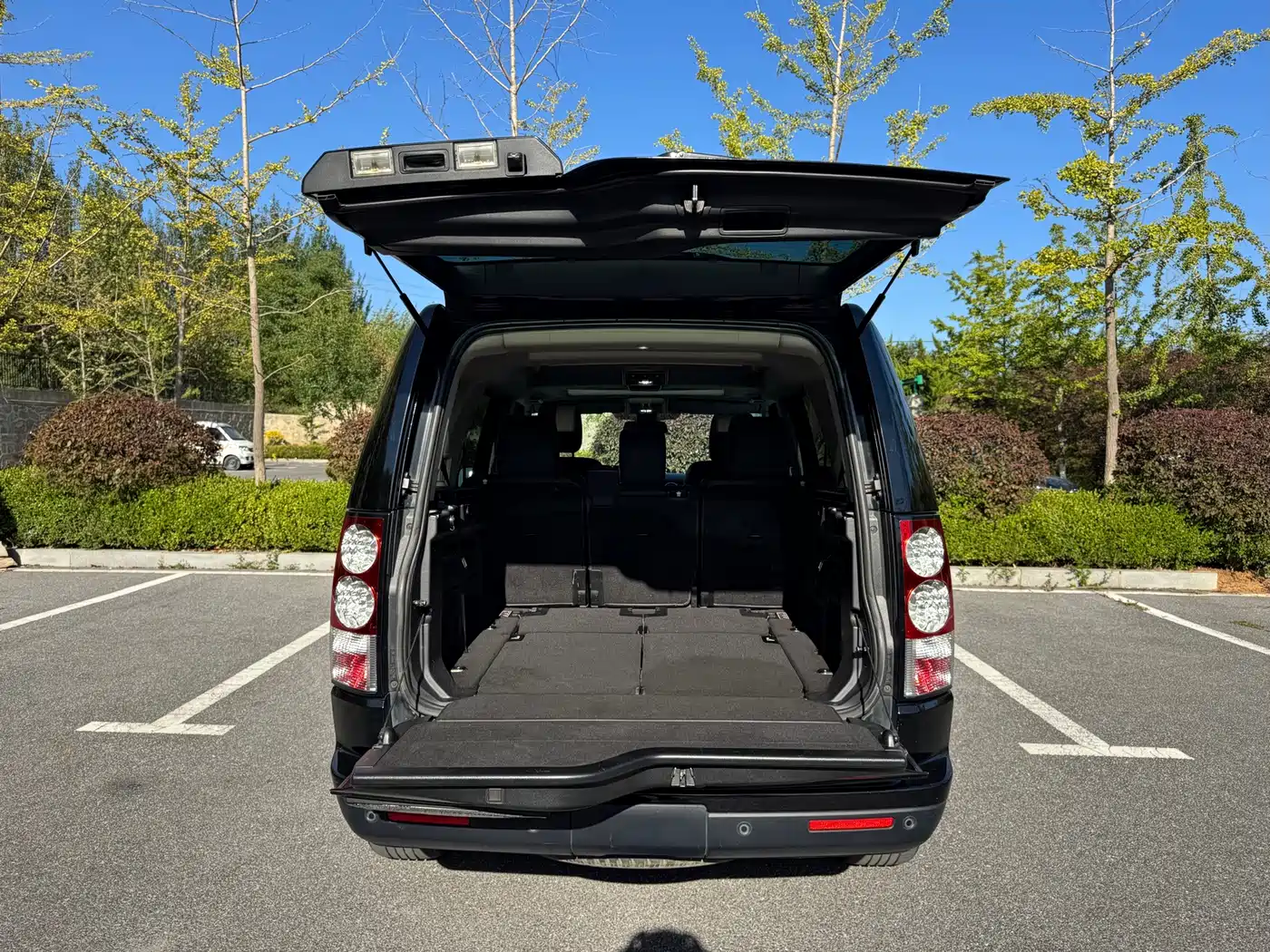 Фото 27 - Land Rover Discovery