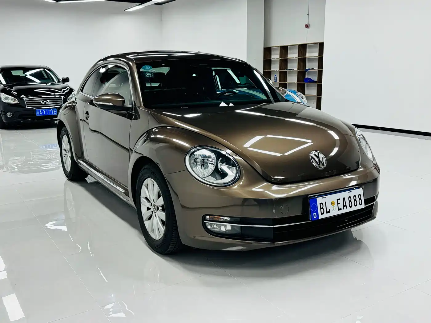 Volkswagen Beetle 2014 1.4TSI Fashion Edition фото 3