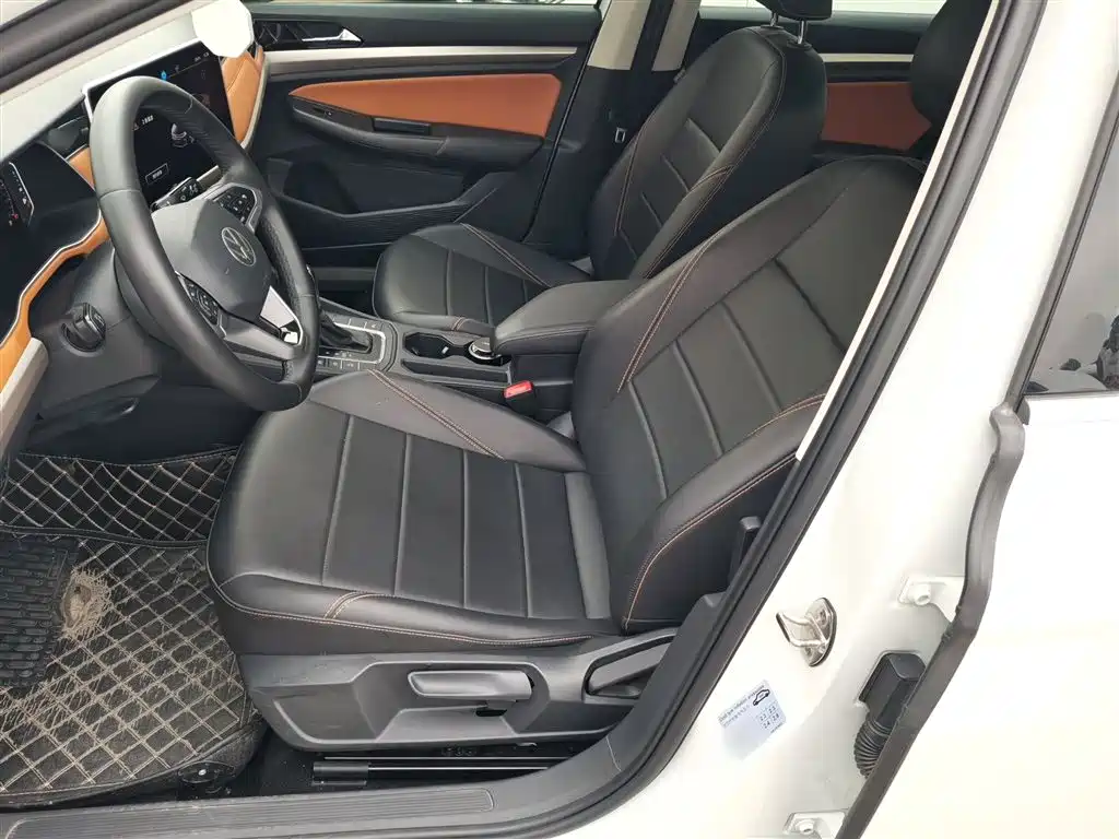 Volkswagen Bora 2023 200TSI DSG Yuexing Edition фото 15