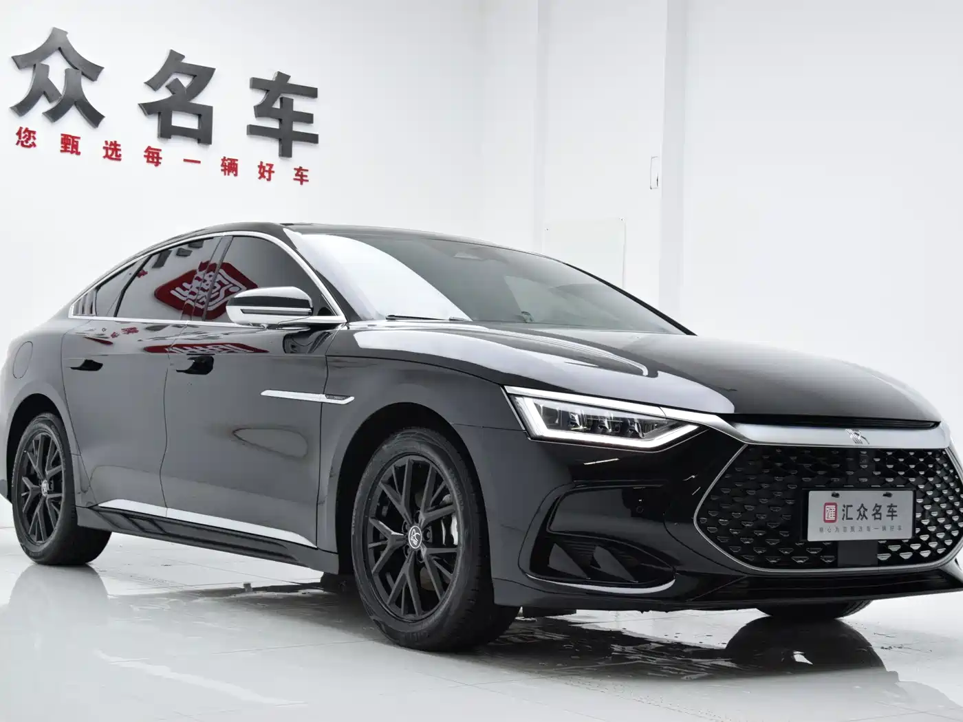 BYD Han 2024 DM-i Glory Edition 121KM Premium фото 3