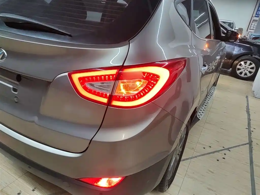 Hyundai Beijing Hyundai ix35 2015 2.0L Automatic 2WD Smart China V фото 8