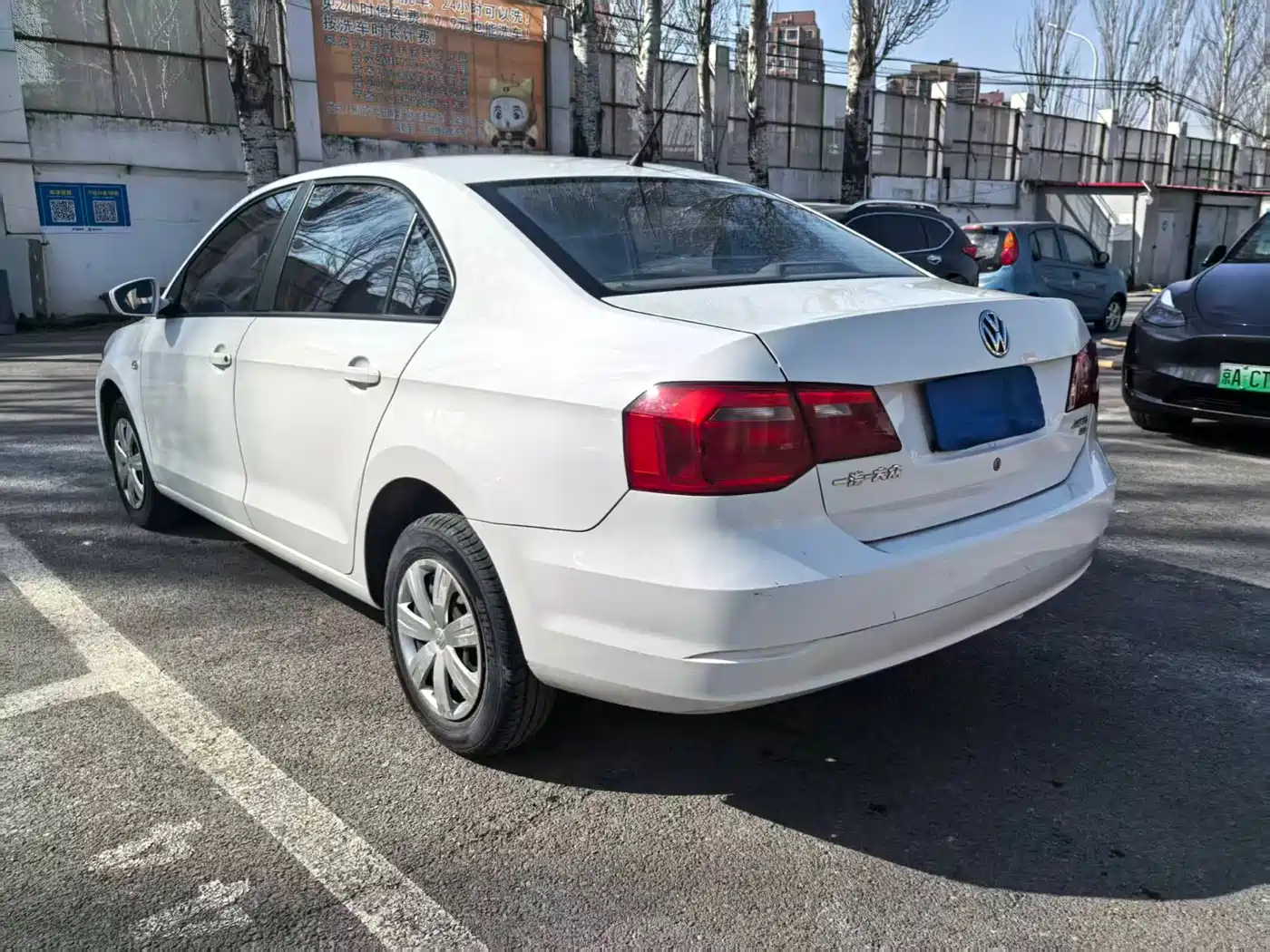 Volkswagen Jetta 2015 1.6L Manual Trend фото 5