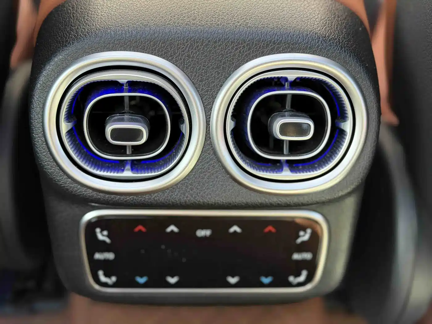 Mercedes-Benz GLC 2025 GLC 300 L 4MATIC Dynamic 5-seater фото 20