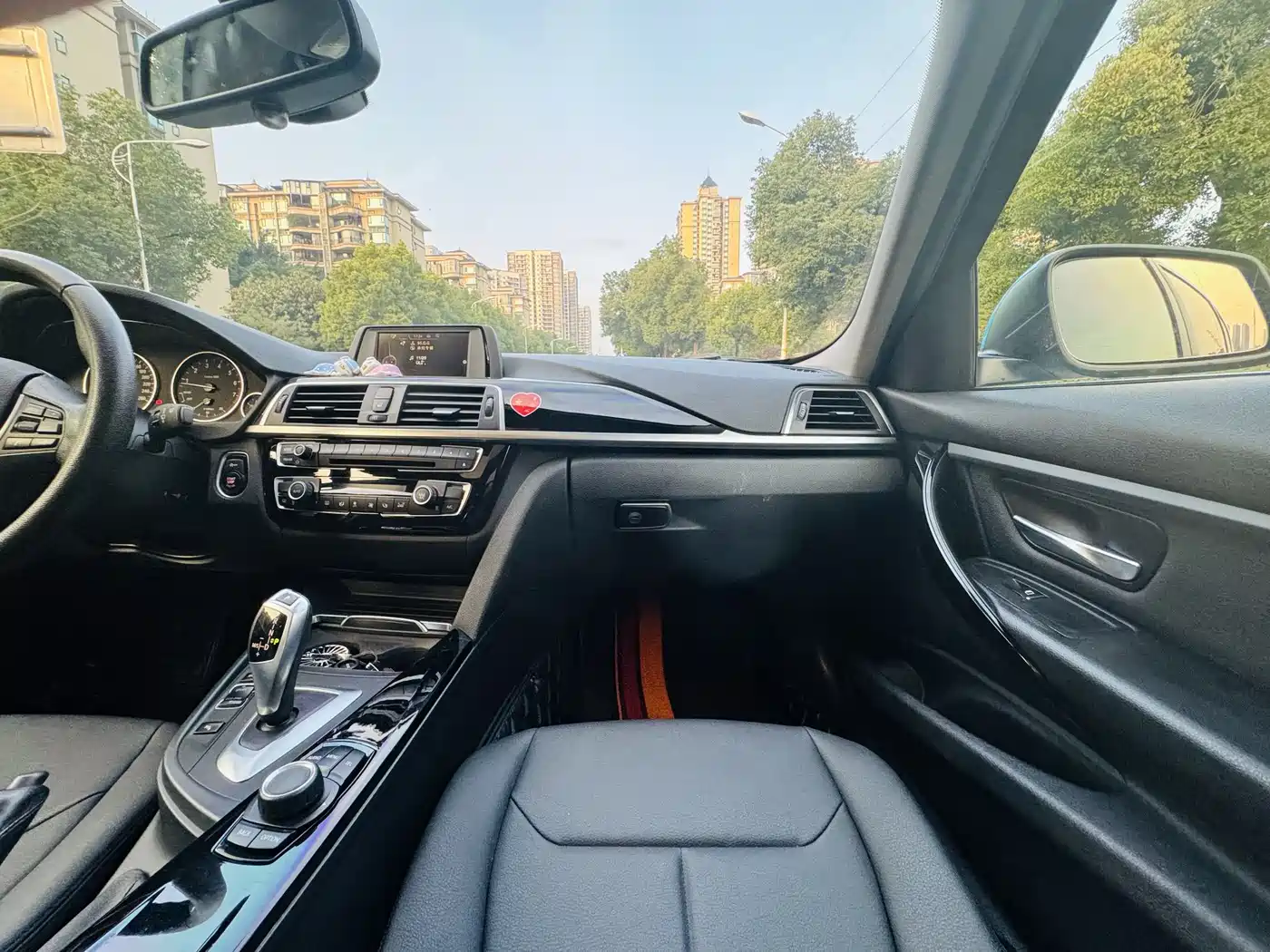 BMW 3 Series 2017 320Li Fashion фото 8