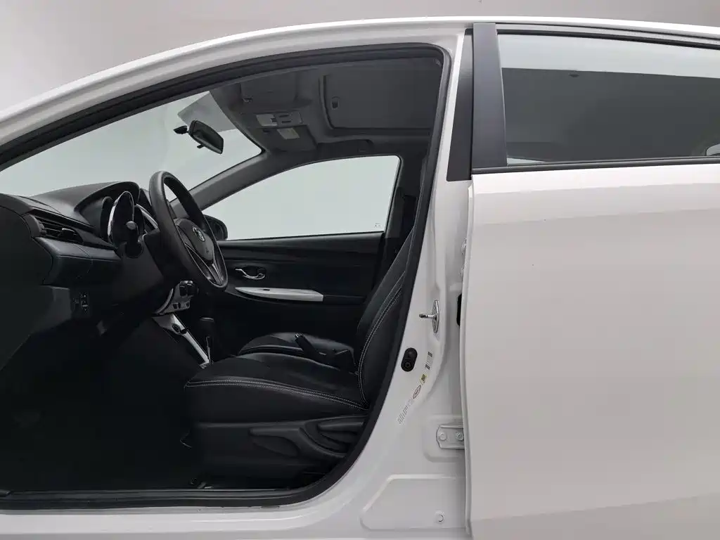 Photo 10 - Toyota YARiS L Zhi Xuan