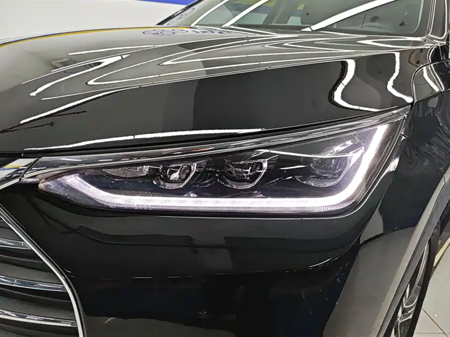 BYD Tang 2019 2.0T Automatic Smart Connect Luxury 5-seater China VI фото 5