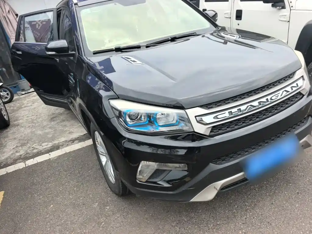 Changan CS75 2015 2014 2.0L Manual Leading (China IV)
