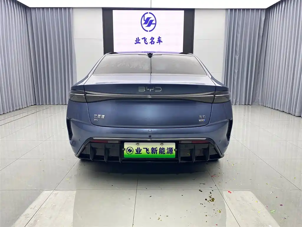 BYD SEAL
