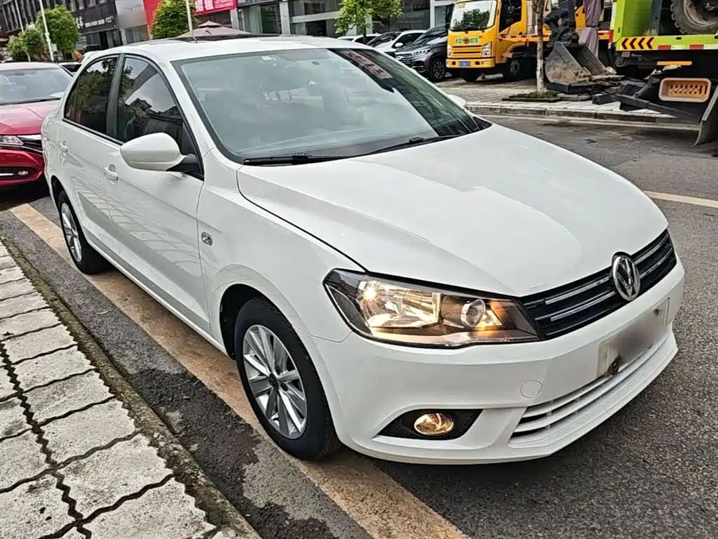 Volkswagen Jetta 2015 Value Edition 1.6L Manual Comfort фото 4