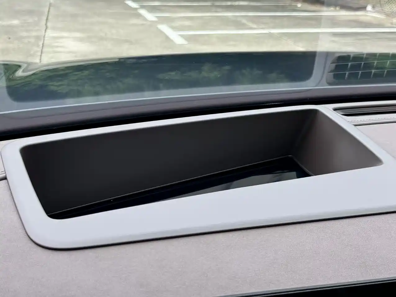 AITO Wenjie AITO M9 2024 Range Extender Max Edition 42kWh 6-seater фото 14