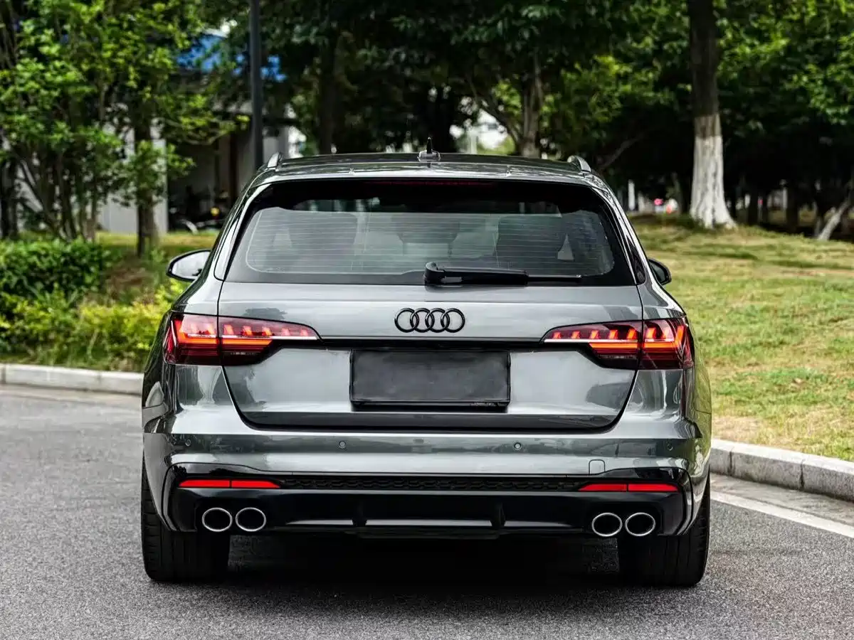 Audi S4 2024 2023 S4 Avant 3.0TFSI