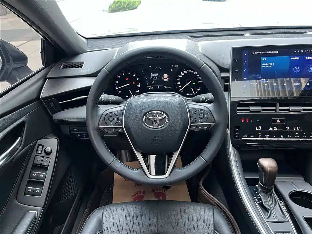Toyota Avalon 2023 2.0L Luxury Edition фото 30