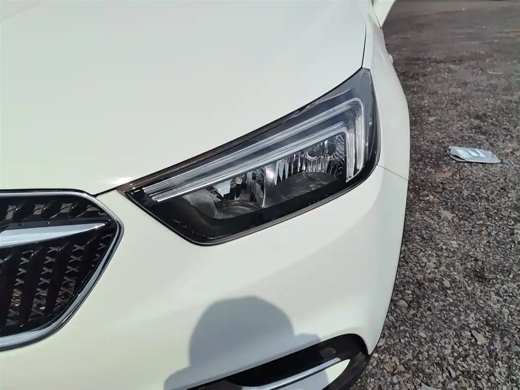 Buick Encore 2017 18T Automatic 2WD Urban Leading фото 3