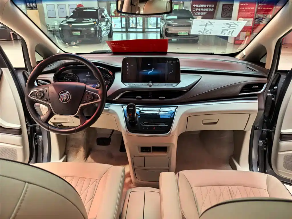 Buick GL8 2021 Land Business Class 652T Luxury фото 11