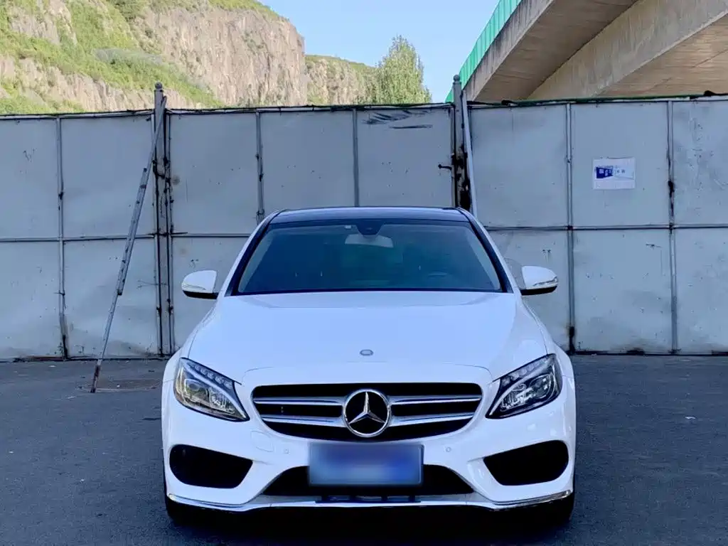 Mercedes-Benz C-Class 2016 2015 Facelift C 200 L Sport