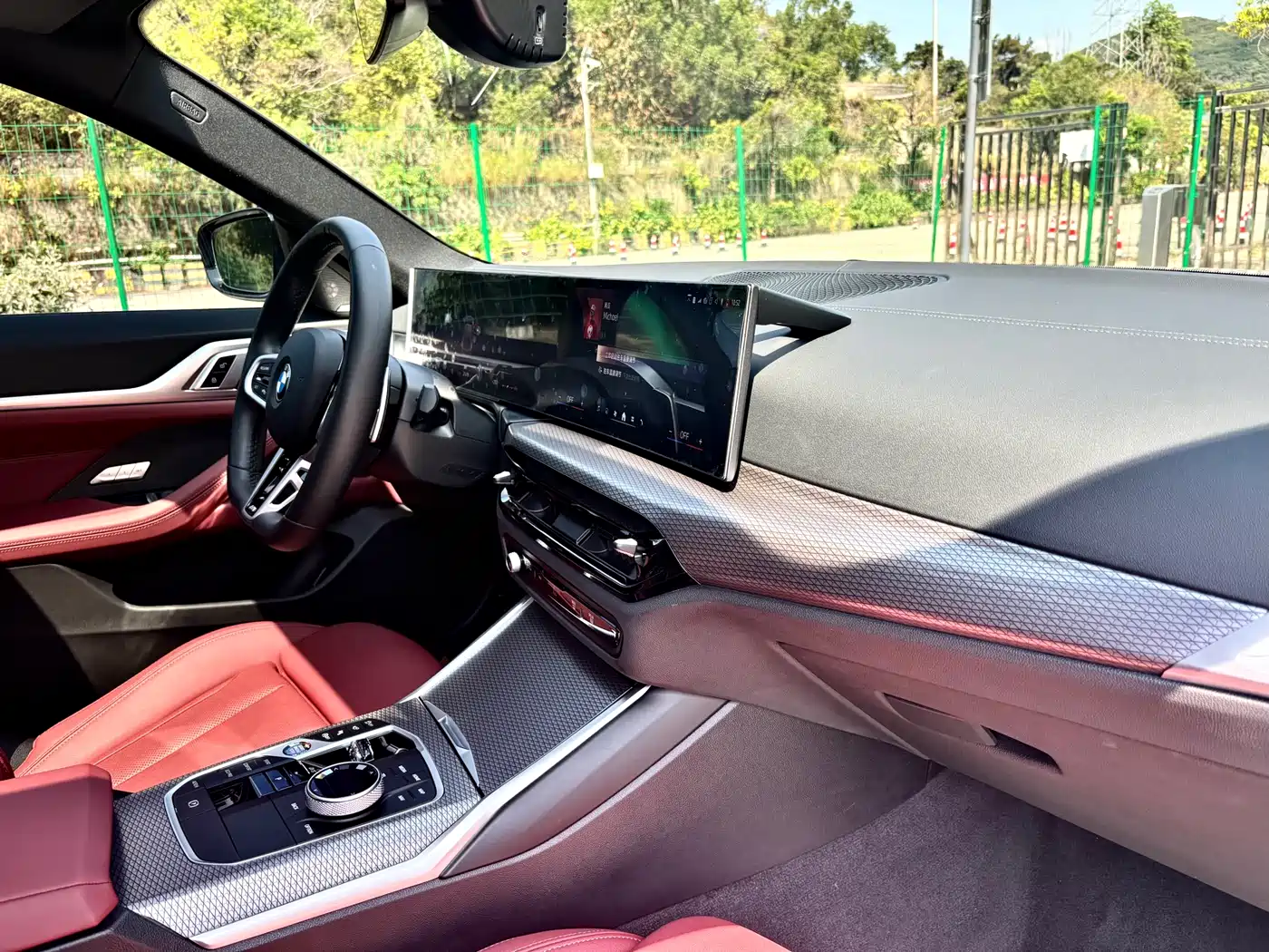 BMW 4 Series 2024 430i Gran Coupe M Sport Shadowline Package фото 8