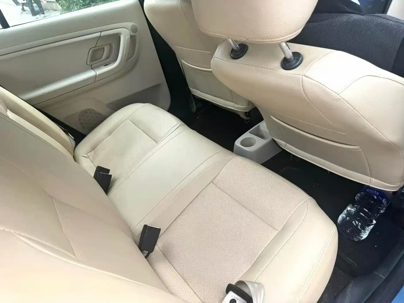 Škoda Fabia 2012 1.4L Automatic Crystal Edition фото 3