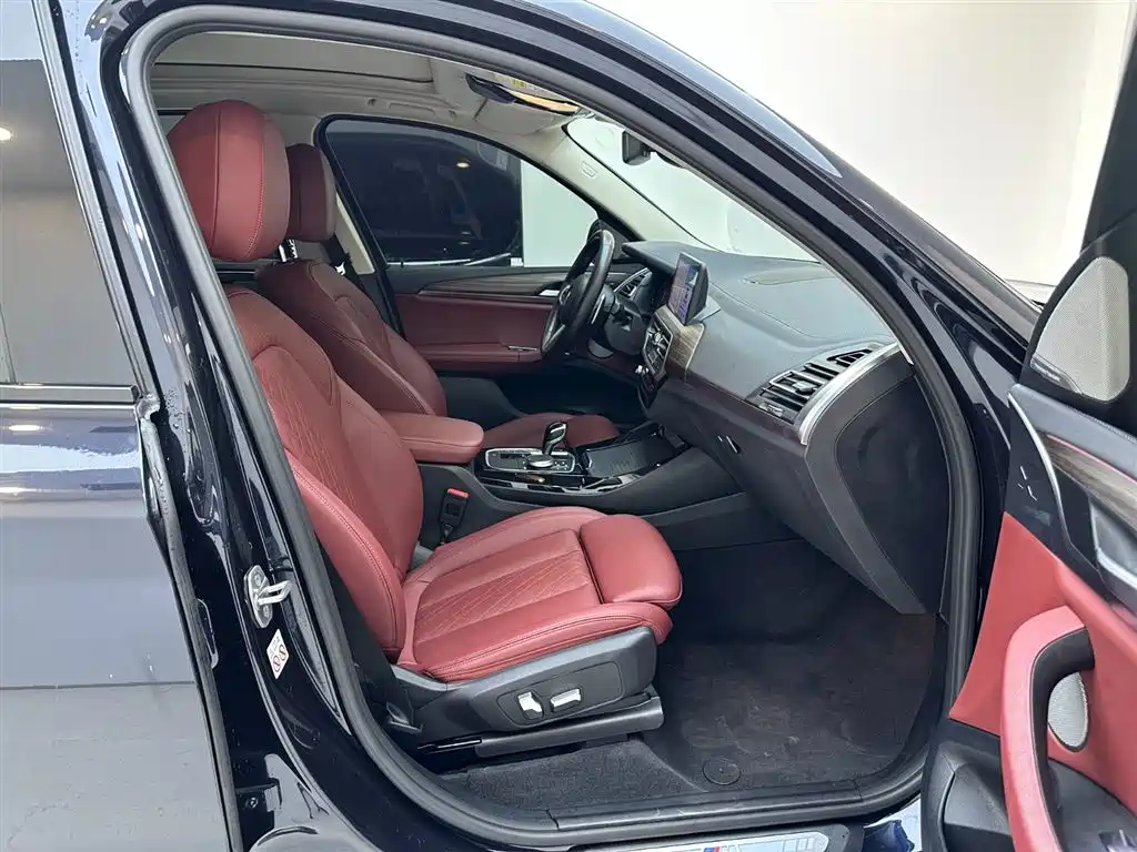 BMW X3 2022 xDrive30i Leading M Night Package фото 25