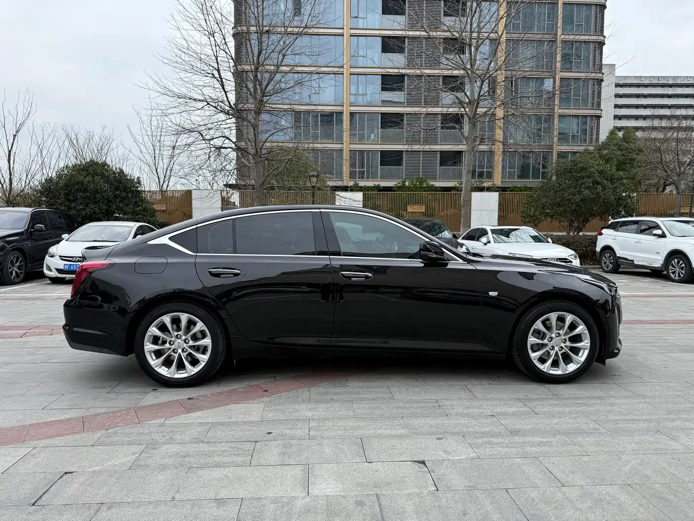 CADILLAC CT5