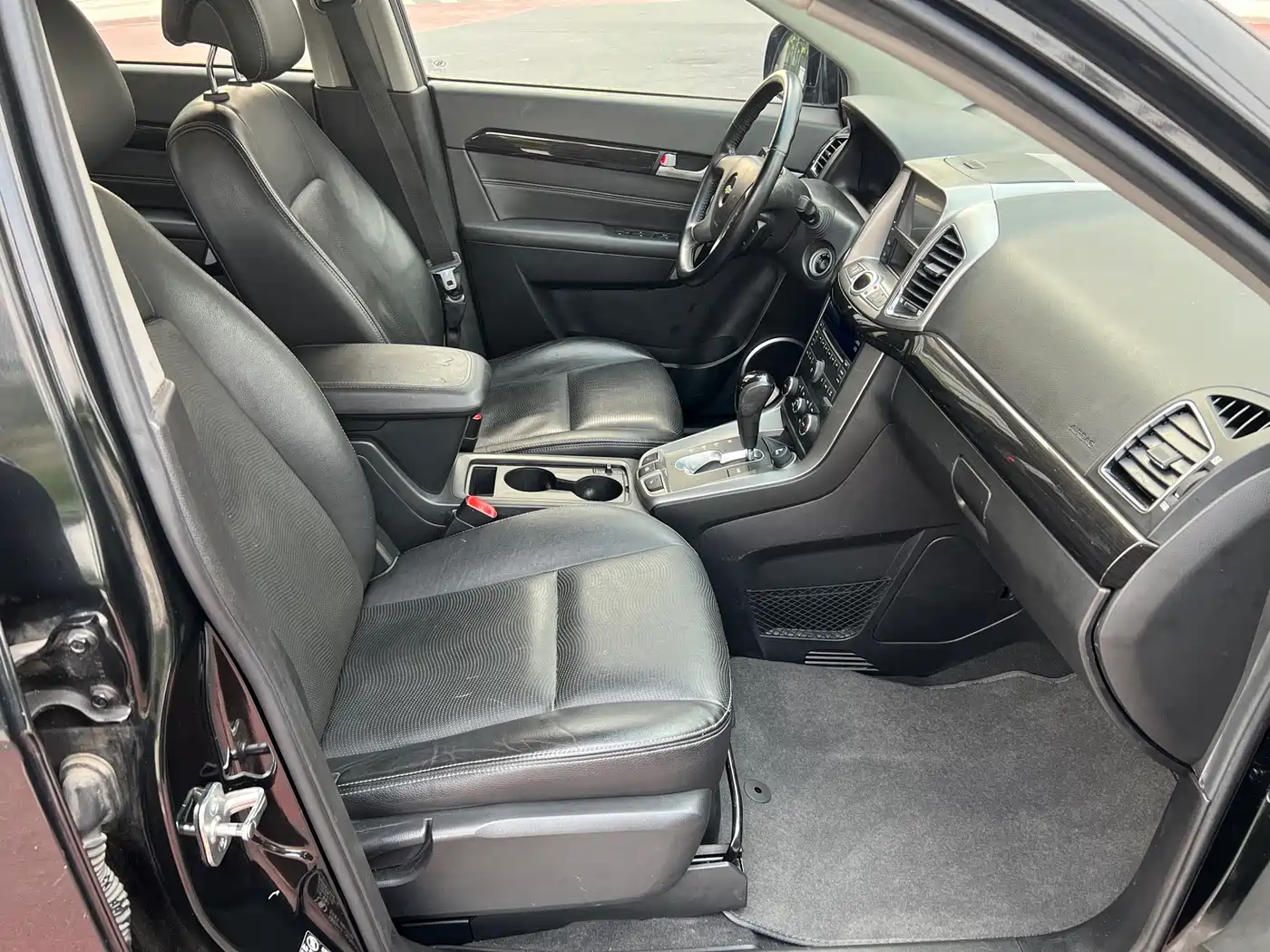 Chevrolet Captiva 2014 2.4L 4WD Flagship 7-seater фото 8