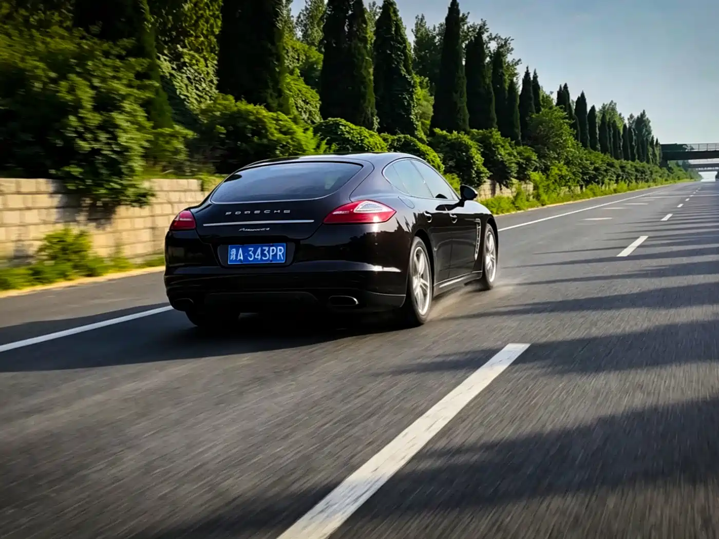 Фото 4 - Porsche Panamera