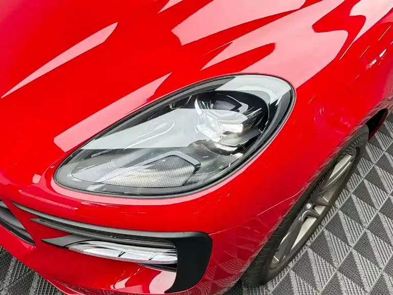 Фото 8 - Porsche Macan