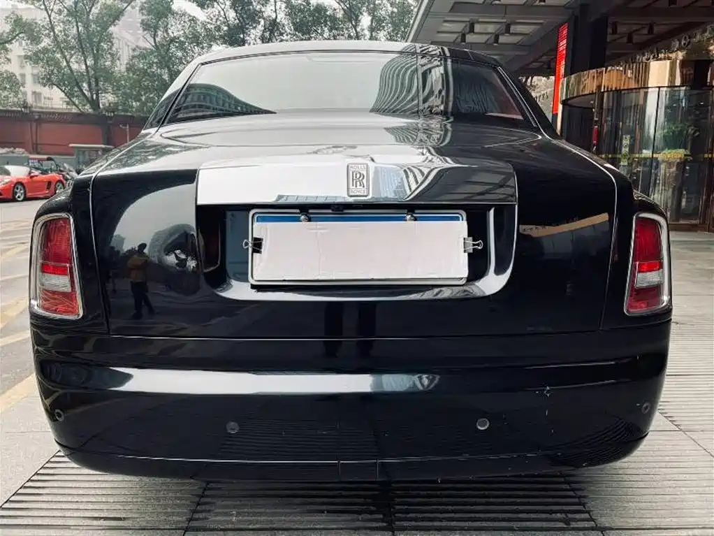 Rolls-Royce Phantom 2012 2006 6.7L Extended Wheelbase EWB