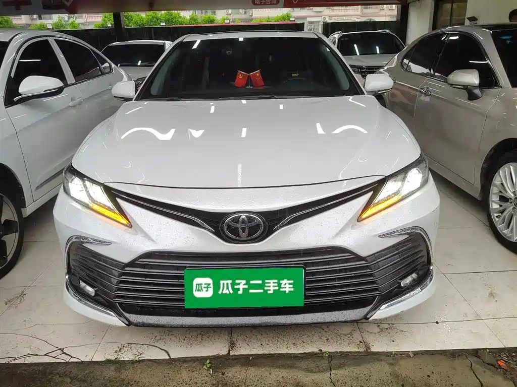 Toyota Camry 2021 2.0G Luxury Edition фото 3