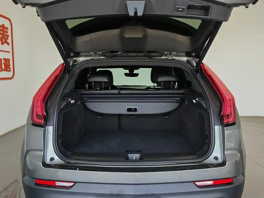 Cadillac XT4 2018 Model 28T 2WD Technology фото 16