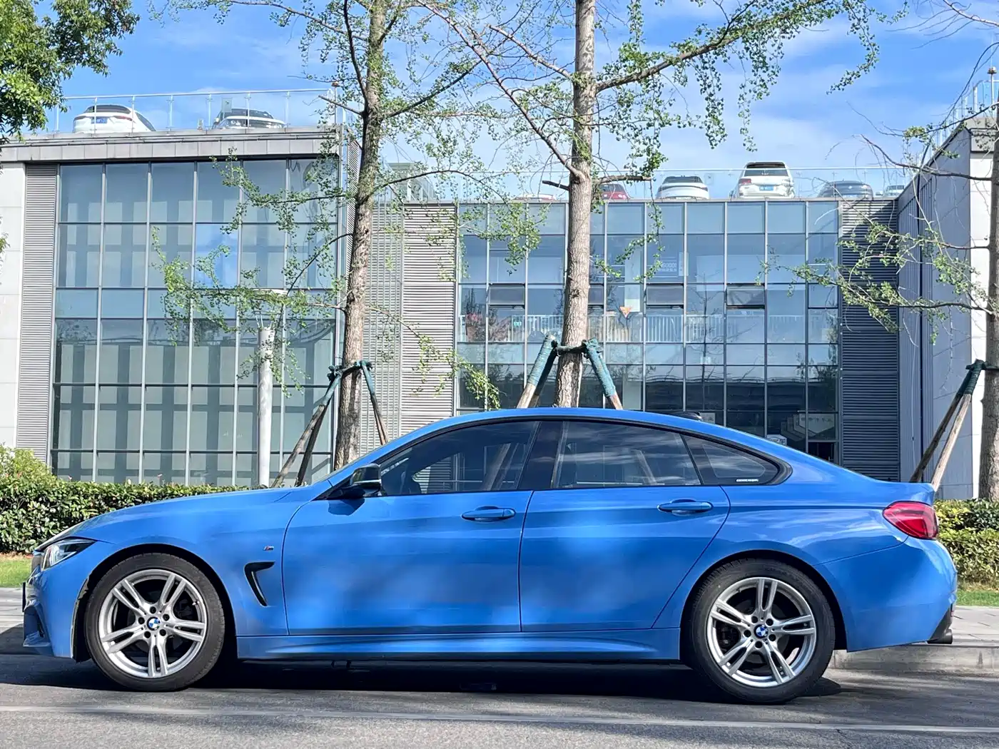 BMW 4 Series 2017 425i Gran Coupe Leading M Sport Package фото 4
