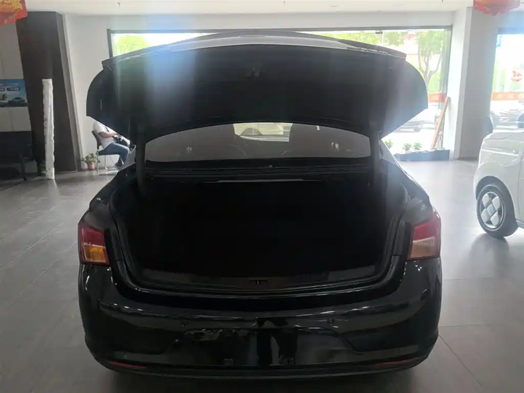 Buick Verano 2015 Sedan 15S Automatic Progressive фото 19
