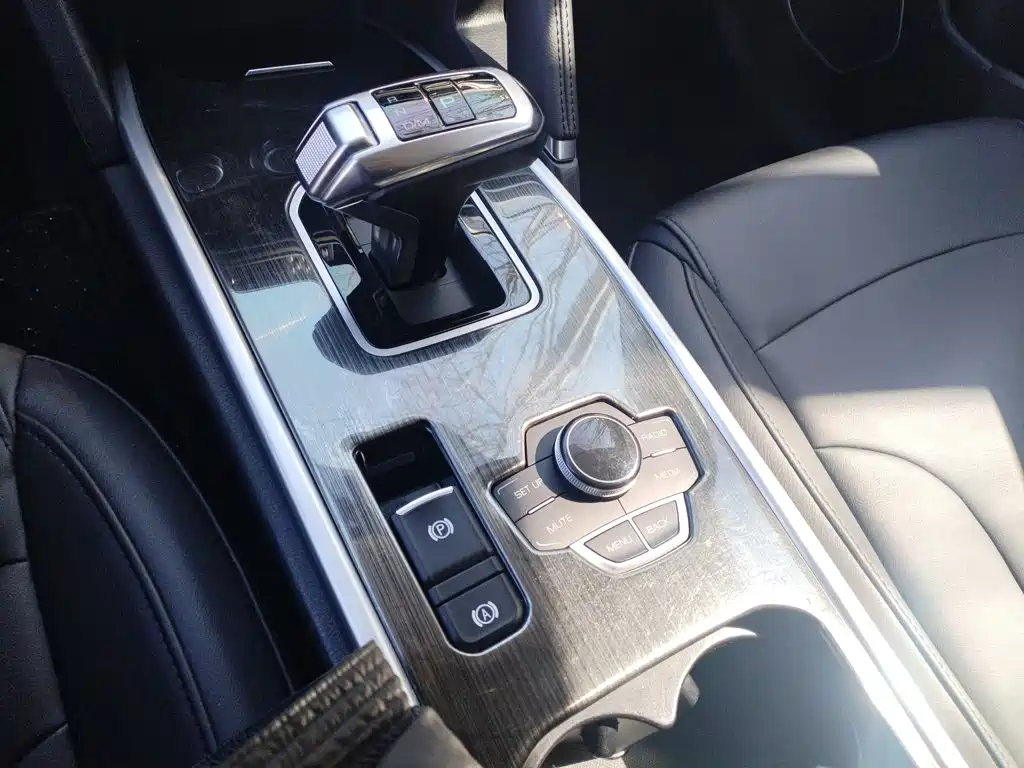 Фото 7 - Haval H6
