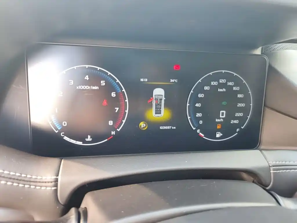 Geely Haoyue 2021 2020 1.8TD DCT Luxury 7-Seater