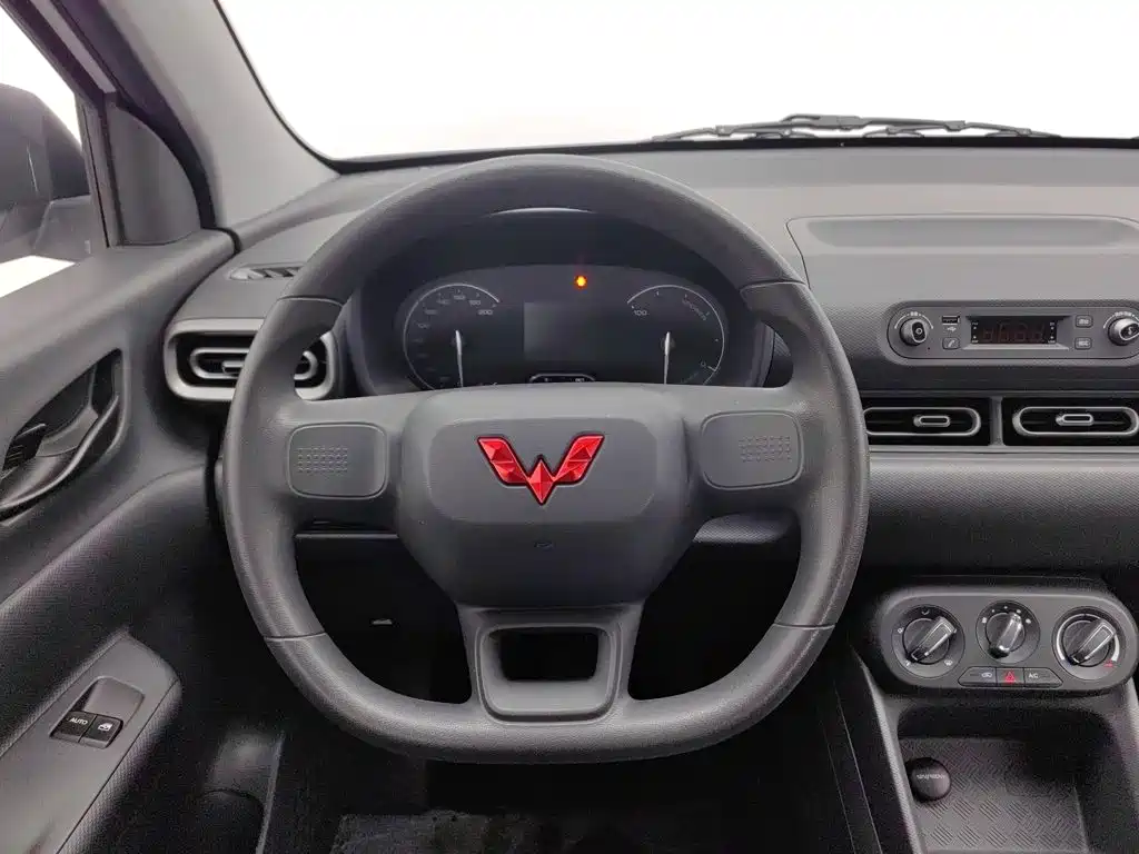 Wuling Motors Wuling Hongguang New Energy 2024 2024 Model Pure Electric 300KM Utility Version