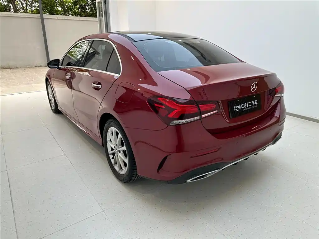 MERCEDES-BENZ CLASS A