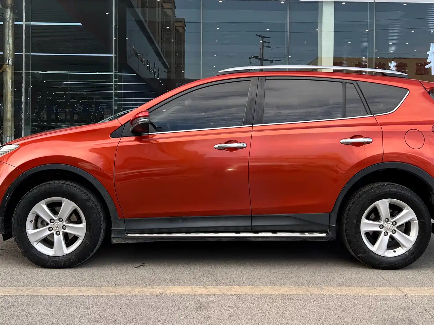 Toyota RAV4 Rongfang 2013 2.5L Auto 4WD Elite фото 3