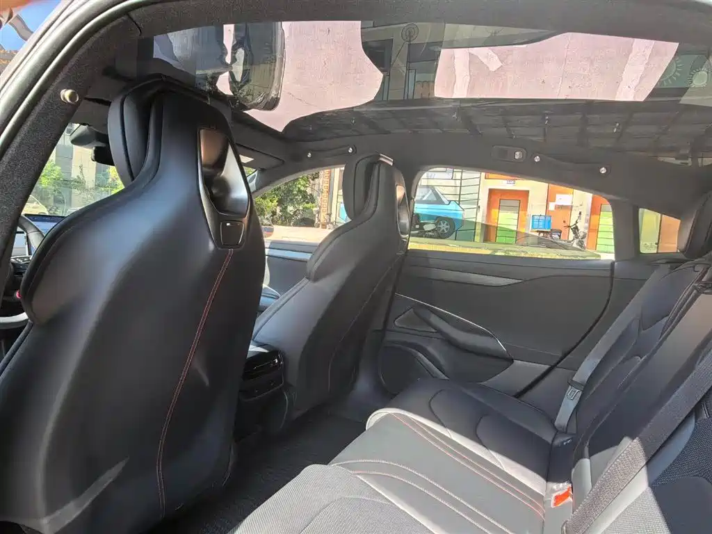 Xiaomi Auto Xiaomi SU7 2024 RWD Ultra Long Range Advanced Smart Driving Pro Edition фото 13