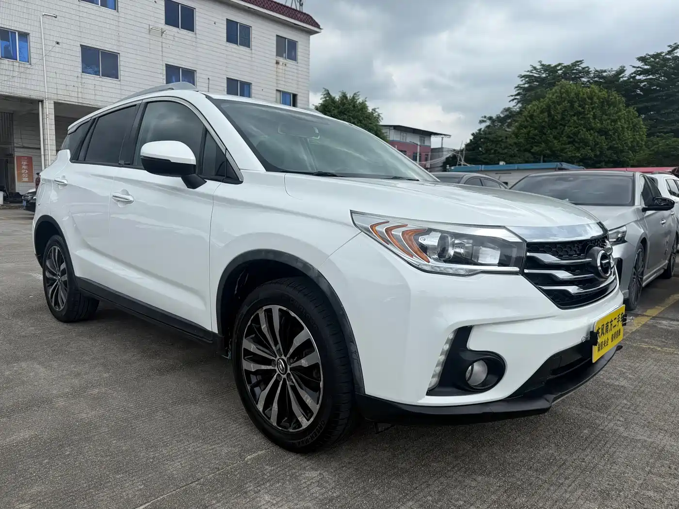 GAC Trumpchi Trumpchi GS4 2015 200T G-DCT Luxury Edition фото 3