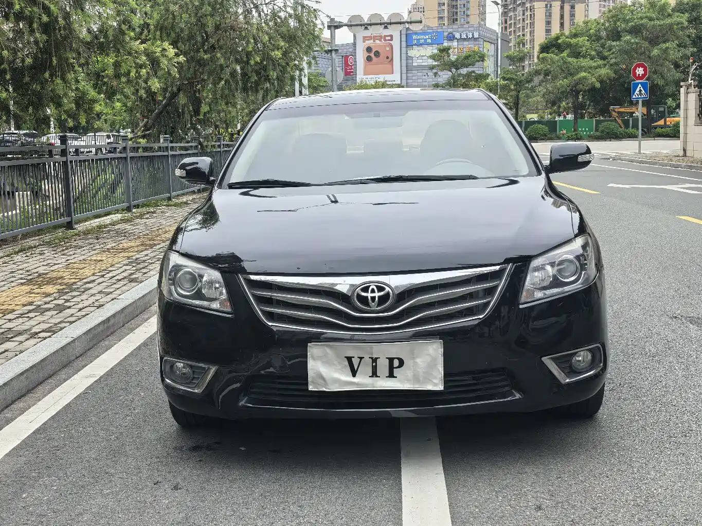 Toyota Camry 2013 200G Classic Luxury Edition фото 2