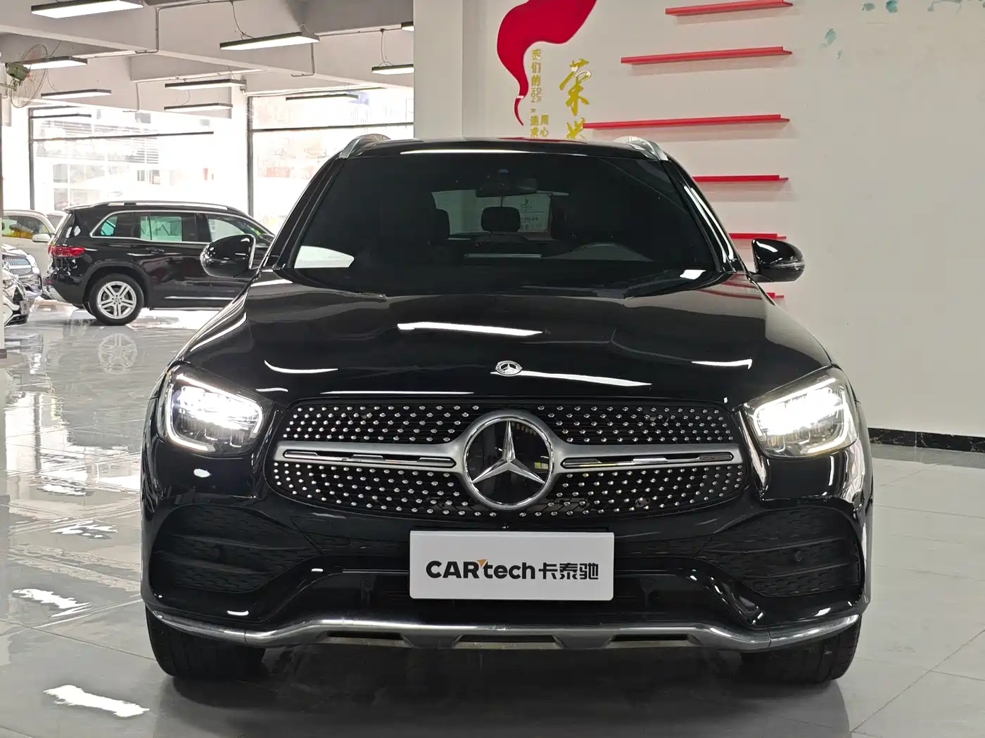 Mercedes-Benz GLC 2022 GLC 300 L 4MATIC Dynamic Collector's Edition фото 3