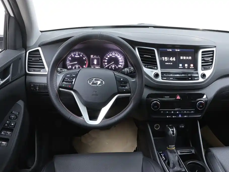 Hyundai Tucson 2015 1.6T Dual Clutch 2WD Smart фото 27