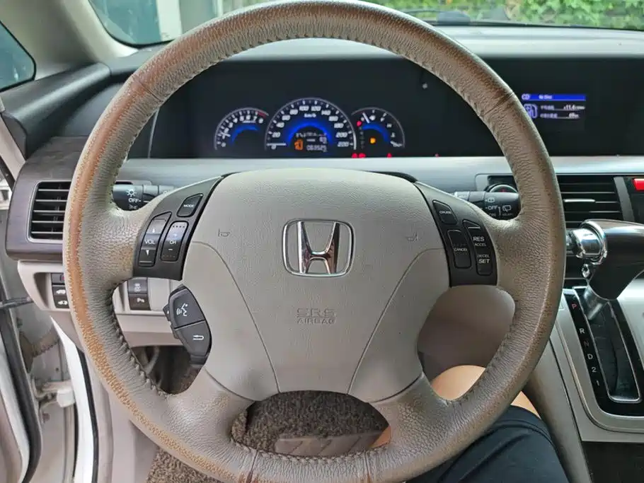 Honda Elysion 2016 2015 2.4L VTi-S Premium