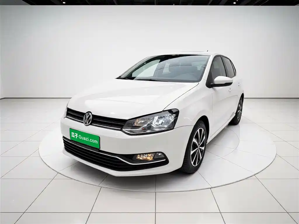 Volkswagen Polo 2018 1.5L Auto Comfort фото 2