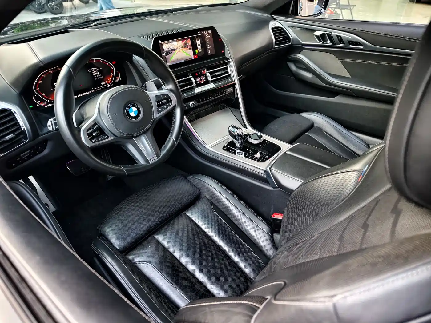 BMW 8 Series 2019 840i Coupe M Sport Package фото 6